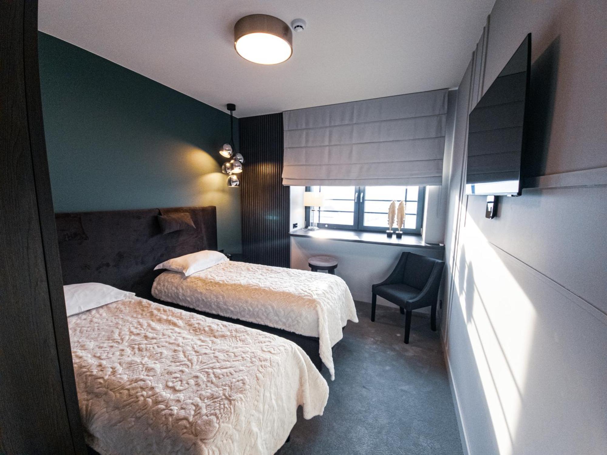 Oginski Hotel Plunge Rom bilde