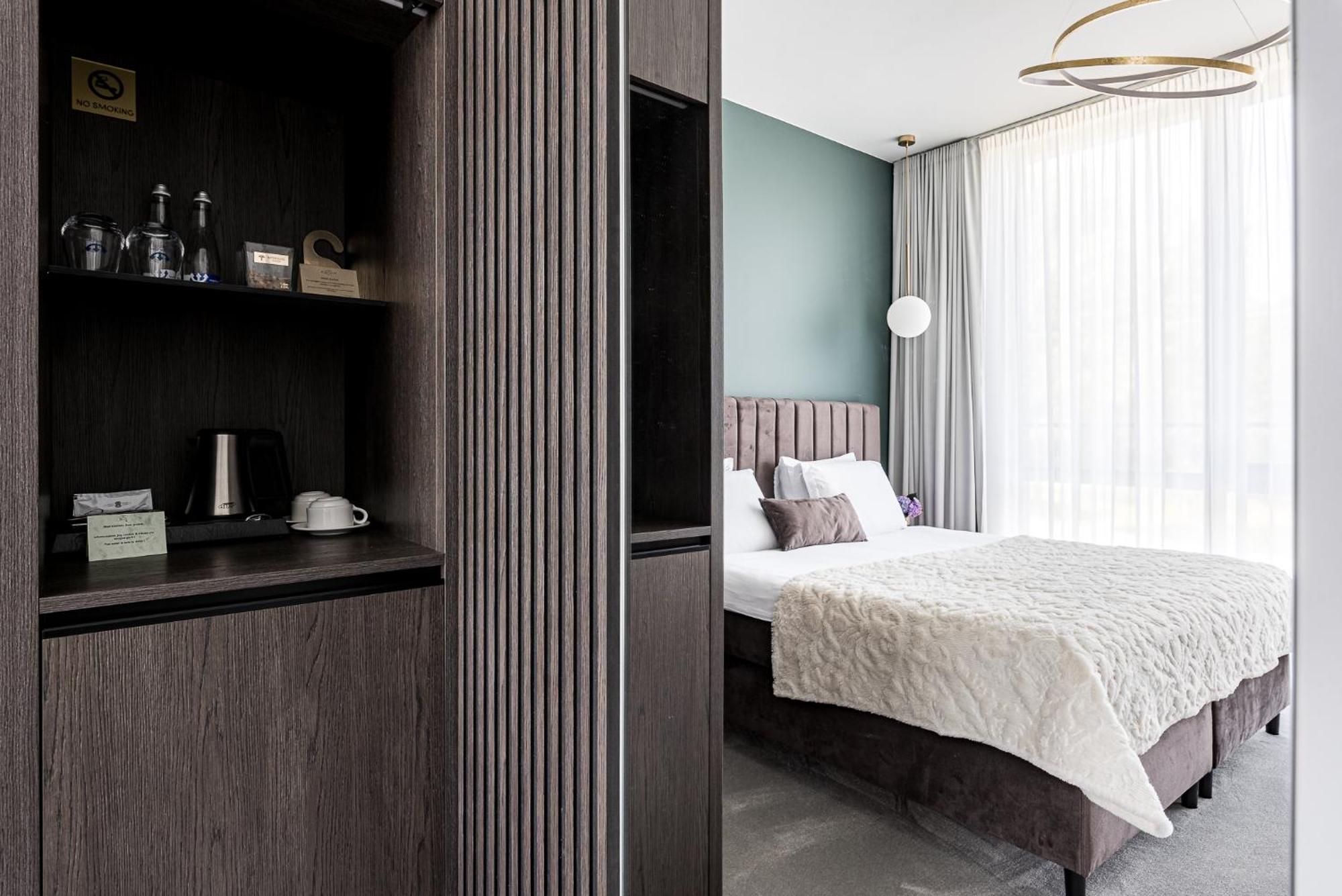 Oginski Hotel Plunge Rom bilde