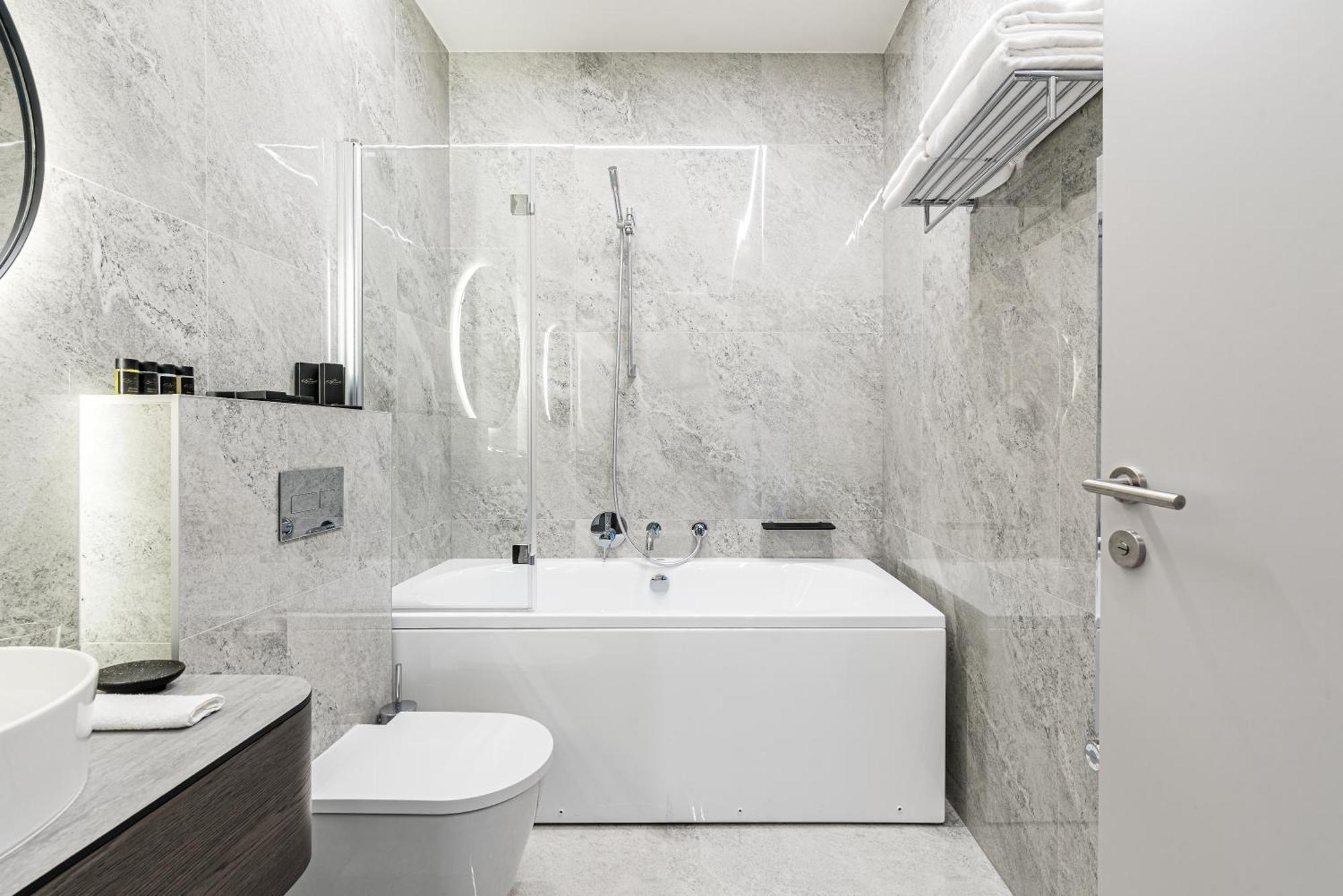 Oginski Hotel Plunge Rom bilde